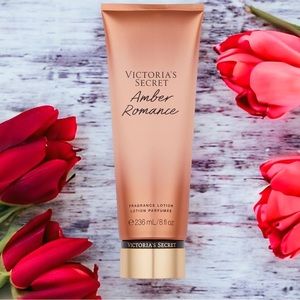 Victoria's Secret Amber Romance Fragrance Lotion - Gold